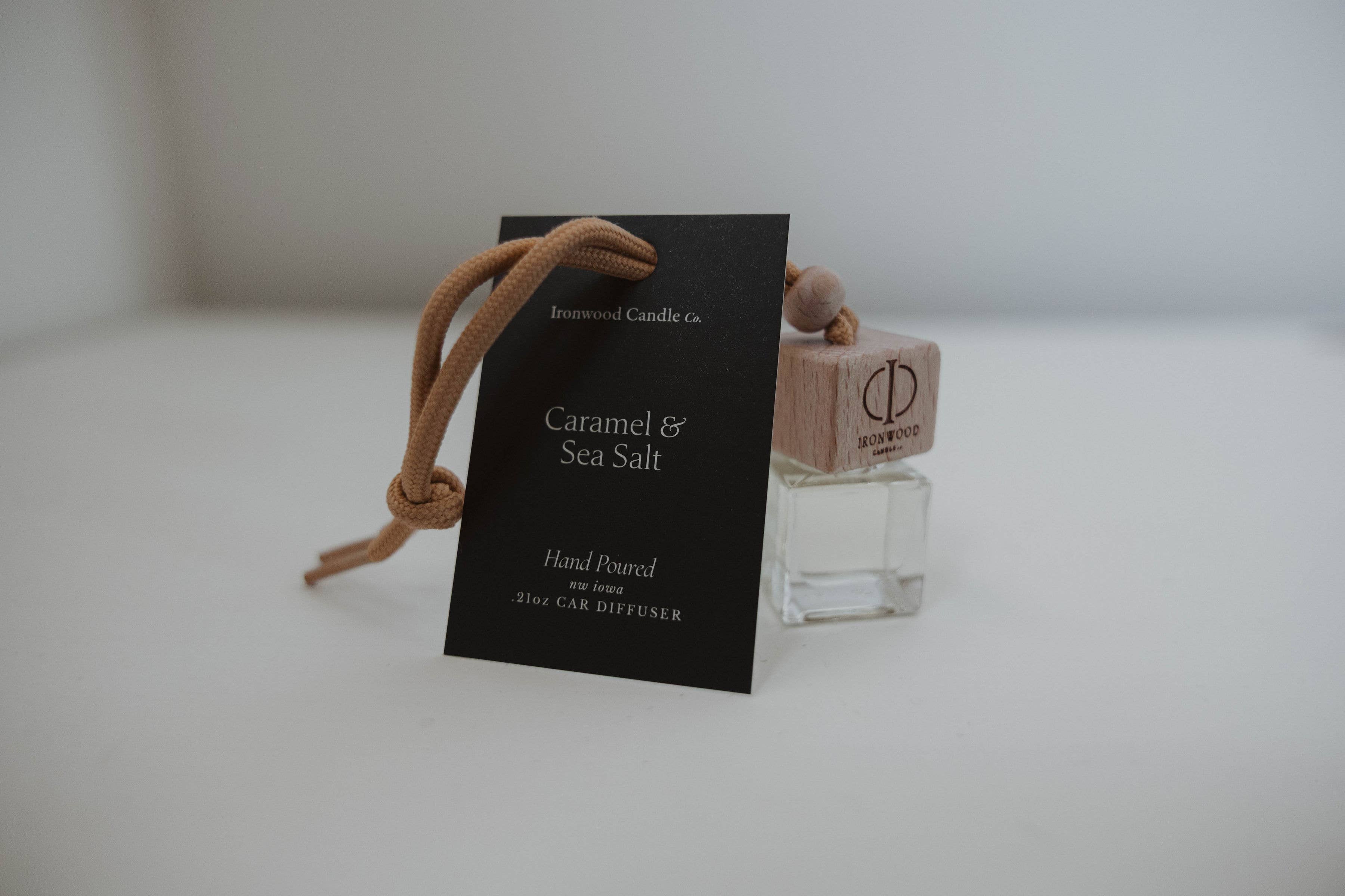 Ironwood Candle Co. - Wholesale Car Freshener - Unisex - CAR DIFFUSER15