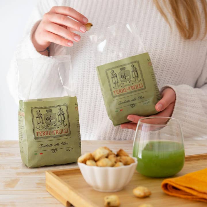 Terre dei Trulli - Vendita all'ingrosso Cracker - Tocchetto alle Olive Pugliesi 250g - Snack Made in Italy
