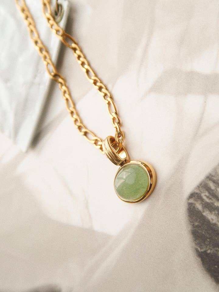 Collar de cadena con colgante de piedra verde Winslow que no se deslustra para venta al por mayor de Flânerie by MAIQ