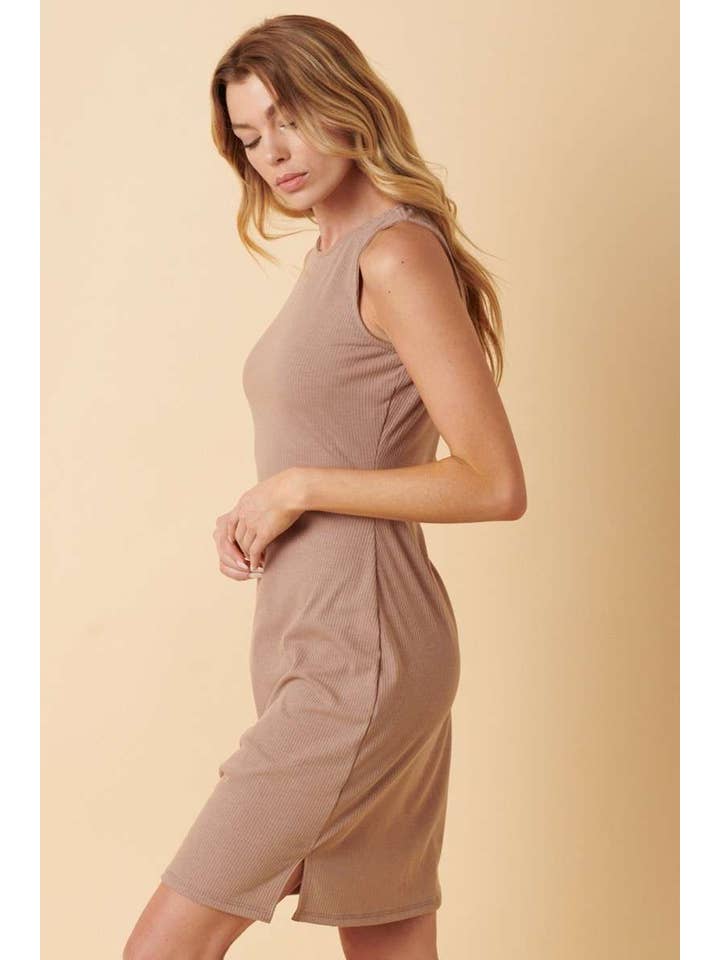 mittoshop - Vente Robe – femme - MINI-ROBE DÉBARDEUR EN TRICOT CÔTELÉ D173611