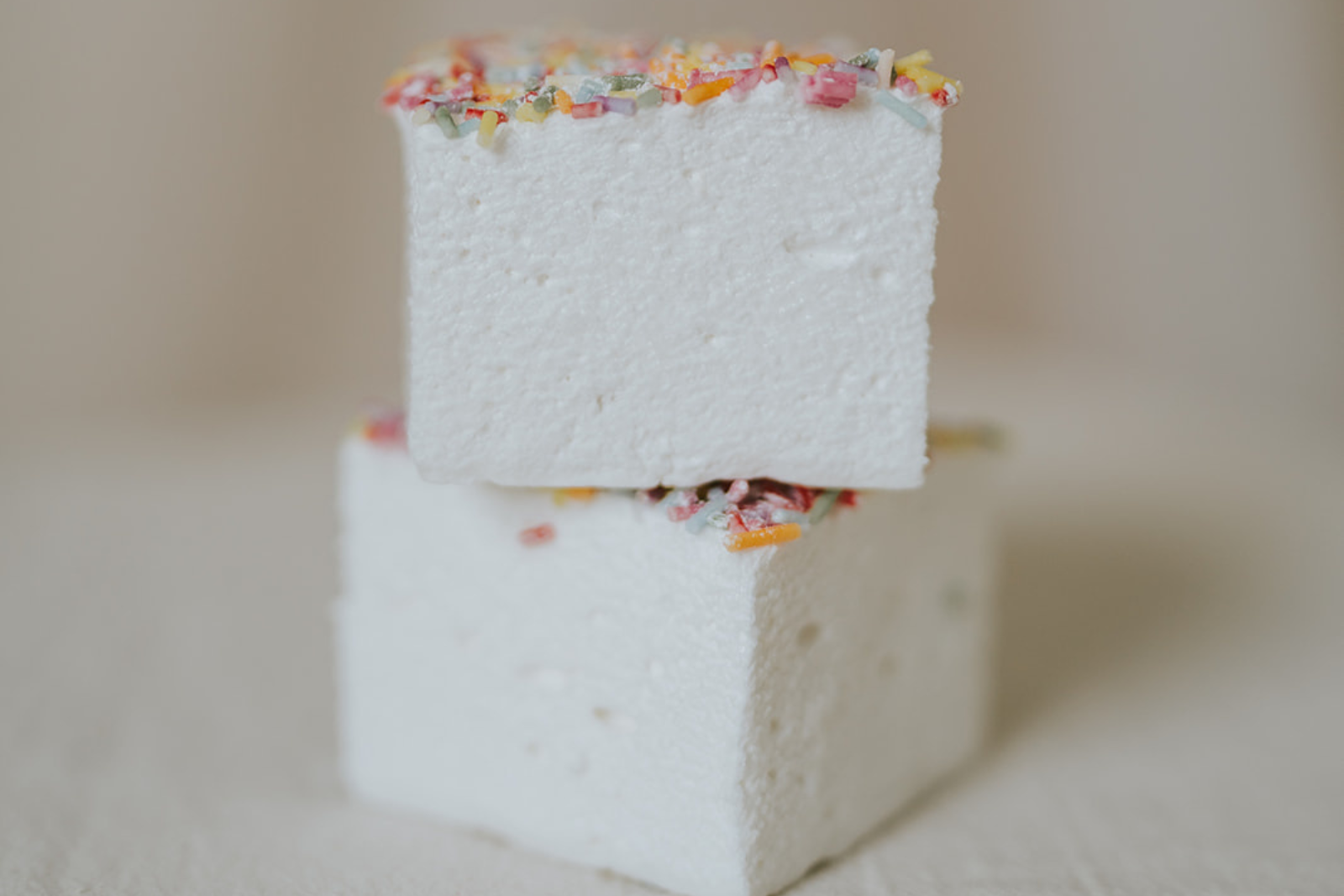 S’more’a’licious – wholesale Marshmallow – Birthday Cake Jumbo Marshmallows2