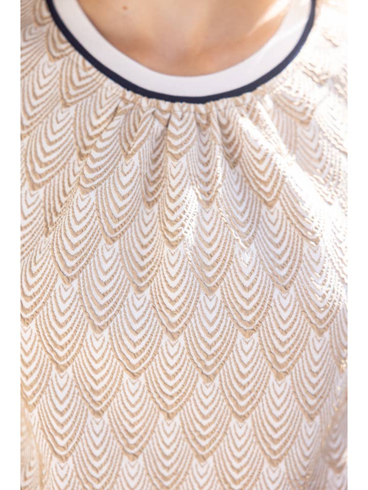 Taupe 35049 Gestreepte Ruffle Band Golvend Patroon Gebreide Top voor groothandel op Faire