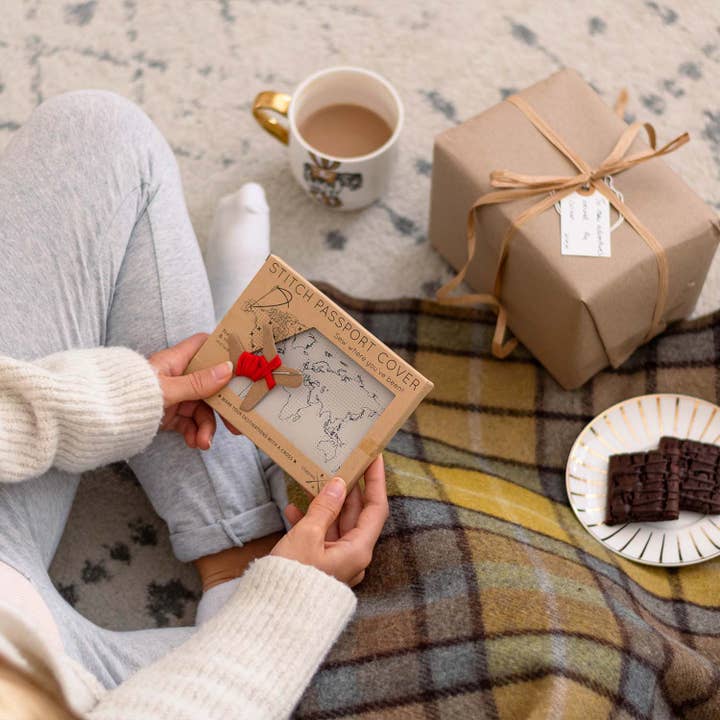 Chasing Threads – wholesale Passport case – women's – Stitch Where You've Been Passport Cover Kit - Vegan Grey6