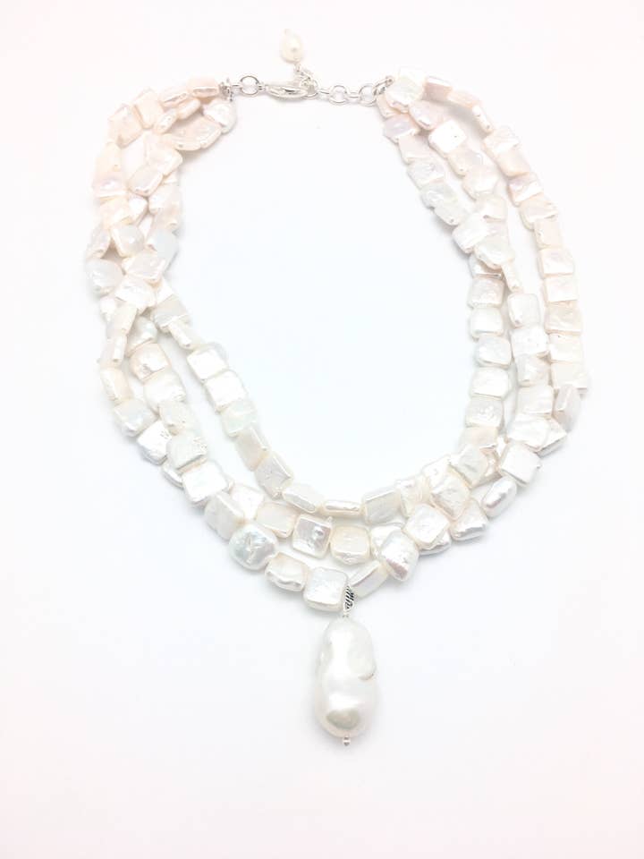 Karin necklace - white pearl for wholesale by In2 design