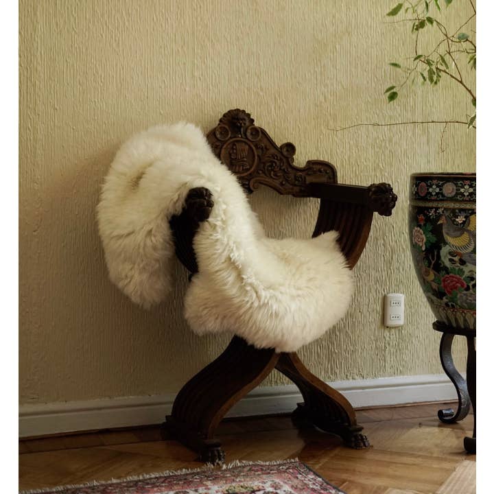 Prima de Sur - Wholesale Area Rug - White Sheepskin Rug Large Premium2