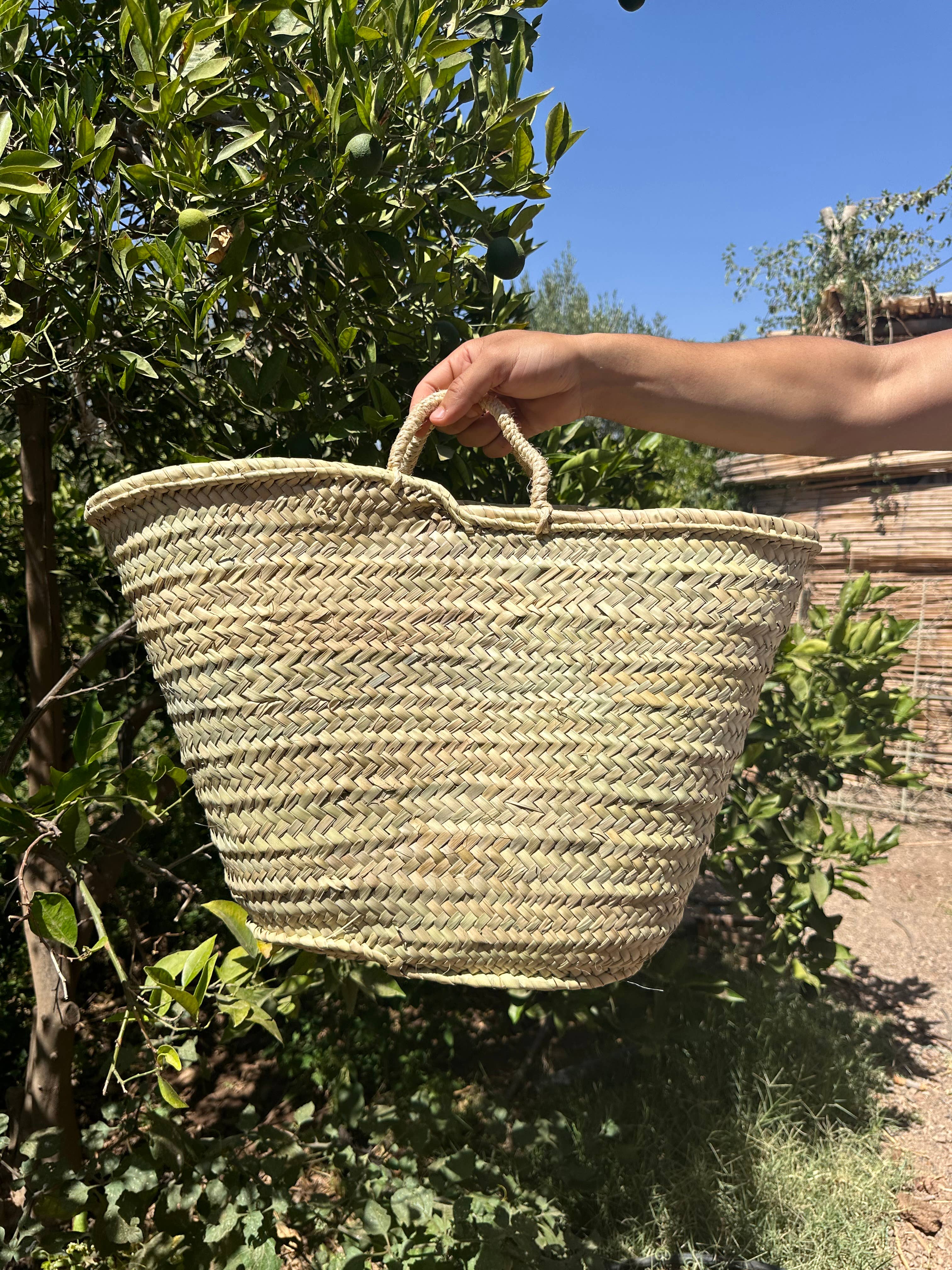 Mikwi – Großhandel Korb – FRENCH BASKET || Marokkanische Strohtasche mit Herzmotiven2