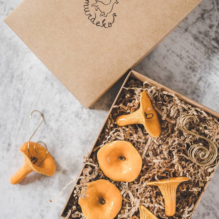 Danutė Murauskienė - Wholesale Ornament Set - Chanterelle mushrooms set1
