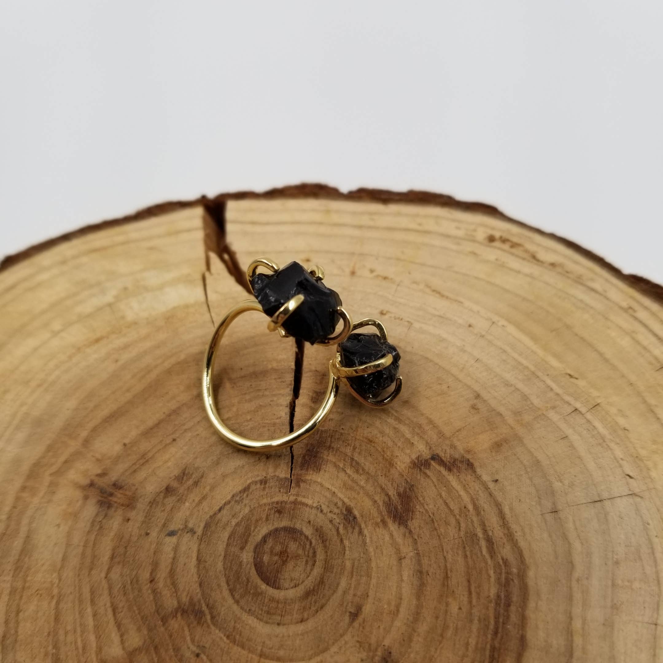 CHAKRA JEWELRY - Venta al por mayor Anillos solitarios - Anillo Ajustable de Piedra Natural Triturada Doble0