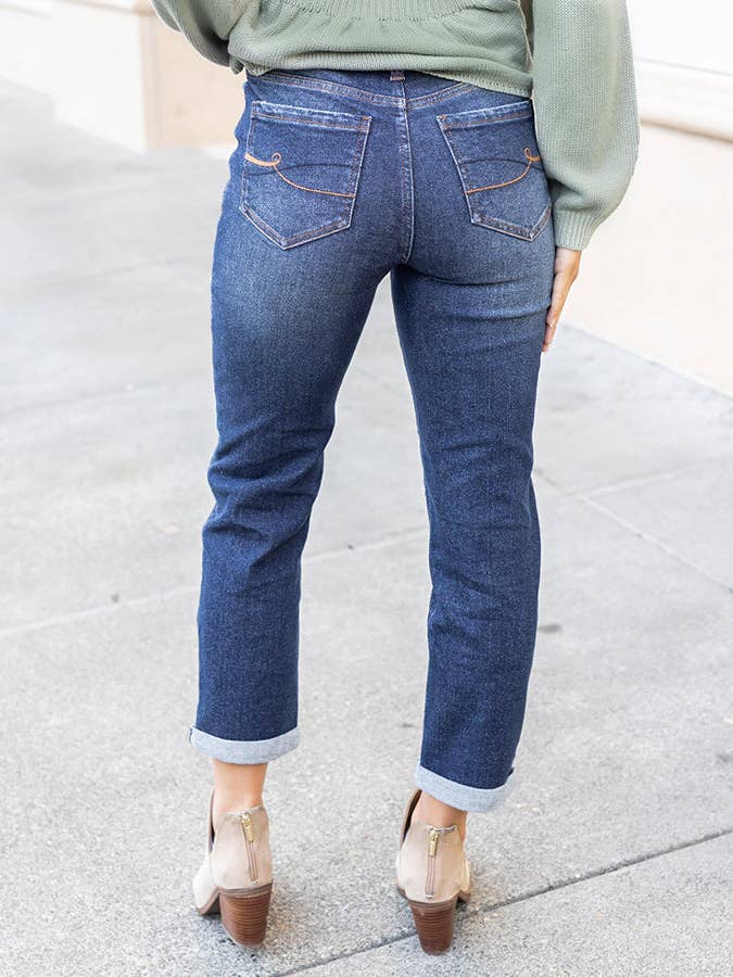 Premium Denim Jeans in Vintage Dark-Wash for wholesale on Faire6