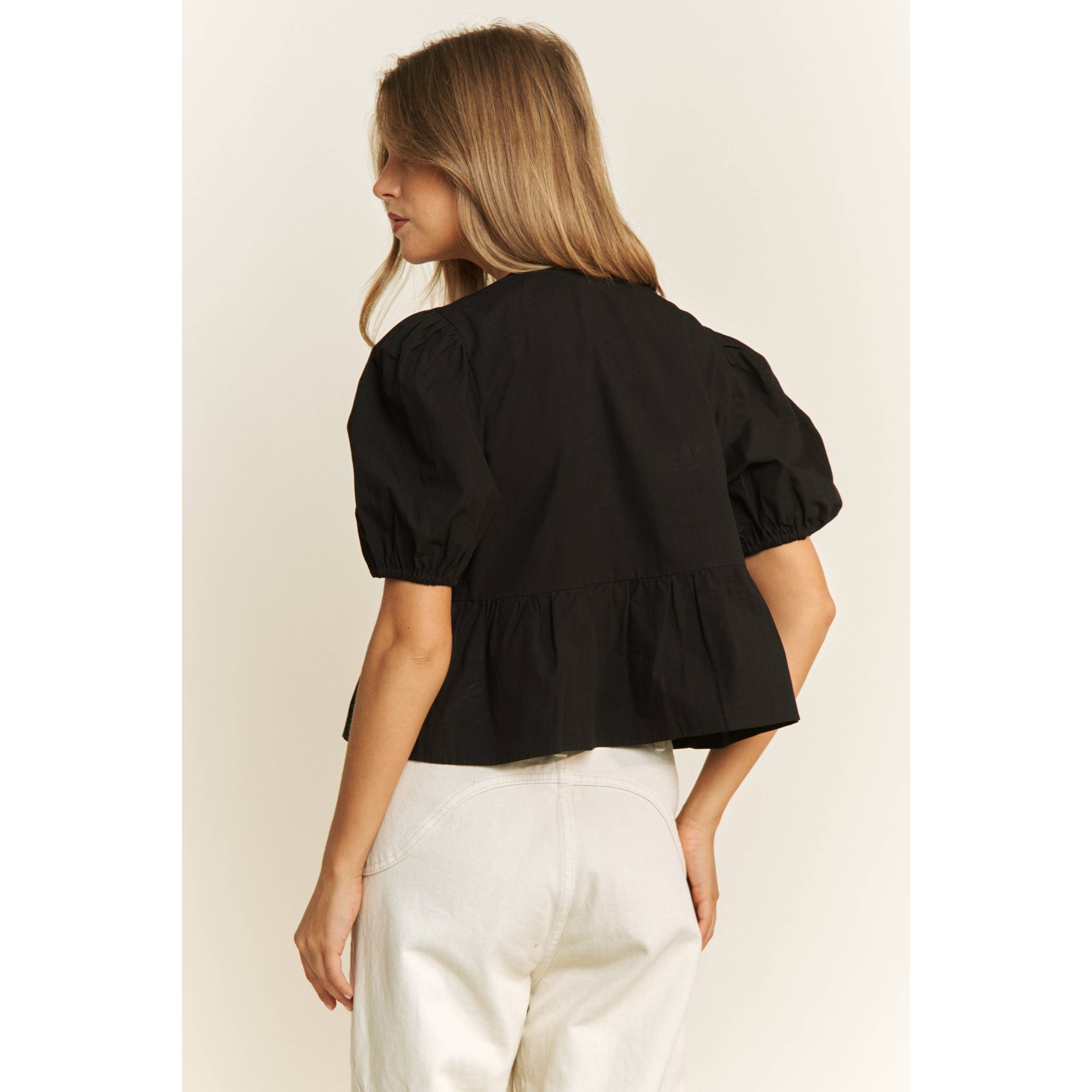 Sweet Generis – Großhandel Bluse – Damen – Babydoll-Bluse aus Baumwollgewebe mit offenem Vorderteil und Schleifendetails7