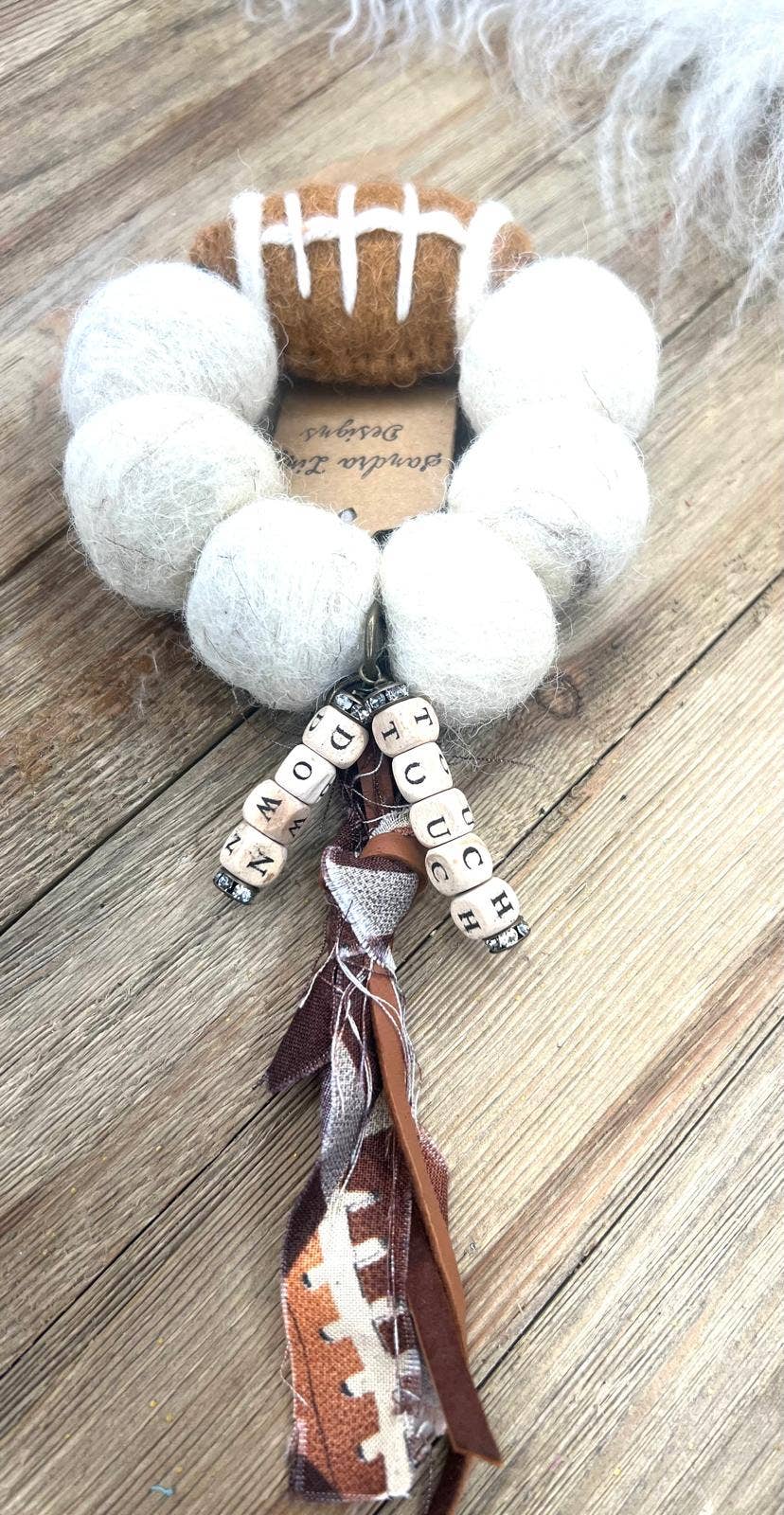 Sandra Ling Designs - Wholesale Charm/Dangle Bracelet - 🏈 “Touchdown Tassel Keychain”