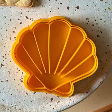 Scallop - cookie cutter for wholesale by Uniberry 3D