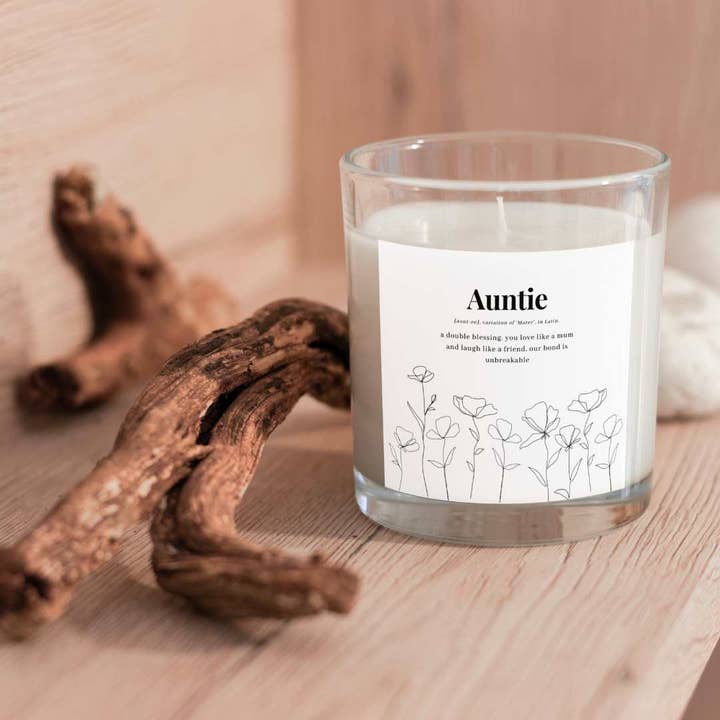 Personalised Auntie Flowers Candle | Gifts for Auntie for wholesale by MKTrendsCo
