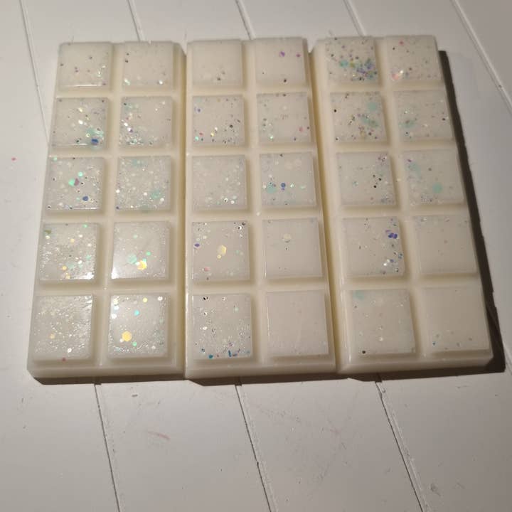 Snow Pixie Snapbar for wholesale by Flossy & Sass