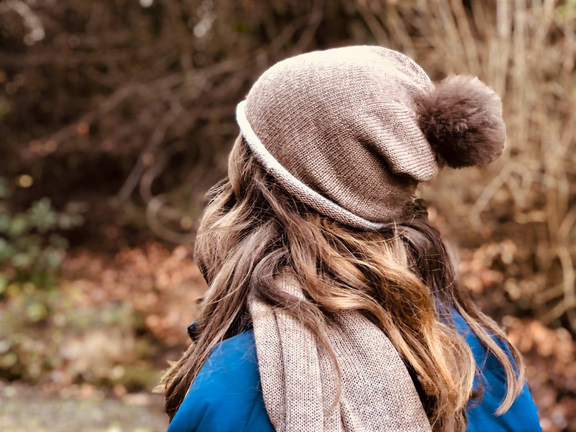 Samantha Holmes Alpaca Clothing and Gifts - Venta al por mayor Gorro de lana - Mujer - Gorro de Alpaca con Borla de Jersey0