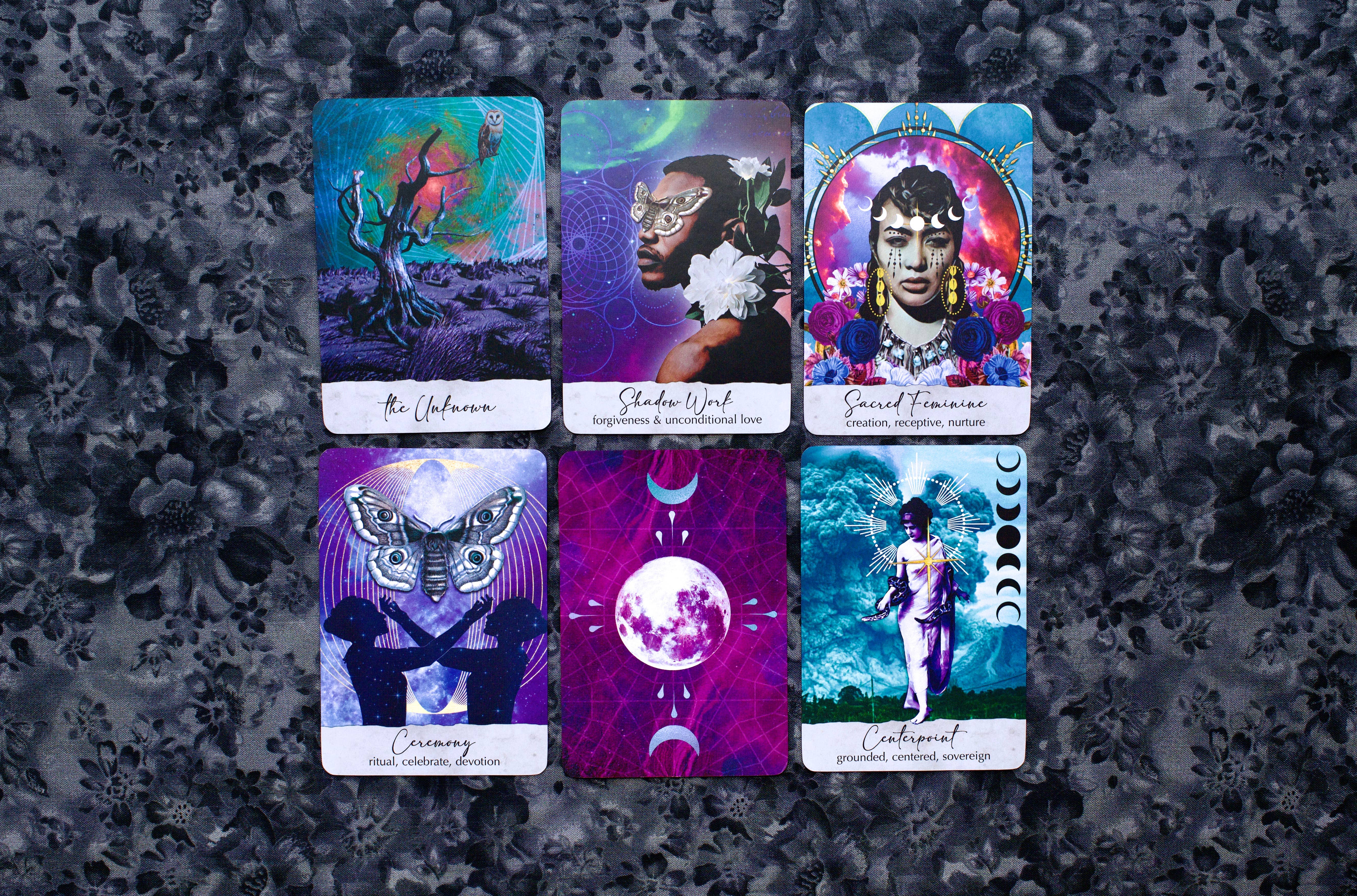 Red Wheel/Weiser LLC - Wholesale Tarot Cards - The Oracle of Awakening: 44 Cards & 112 Pg. Book6