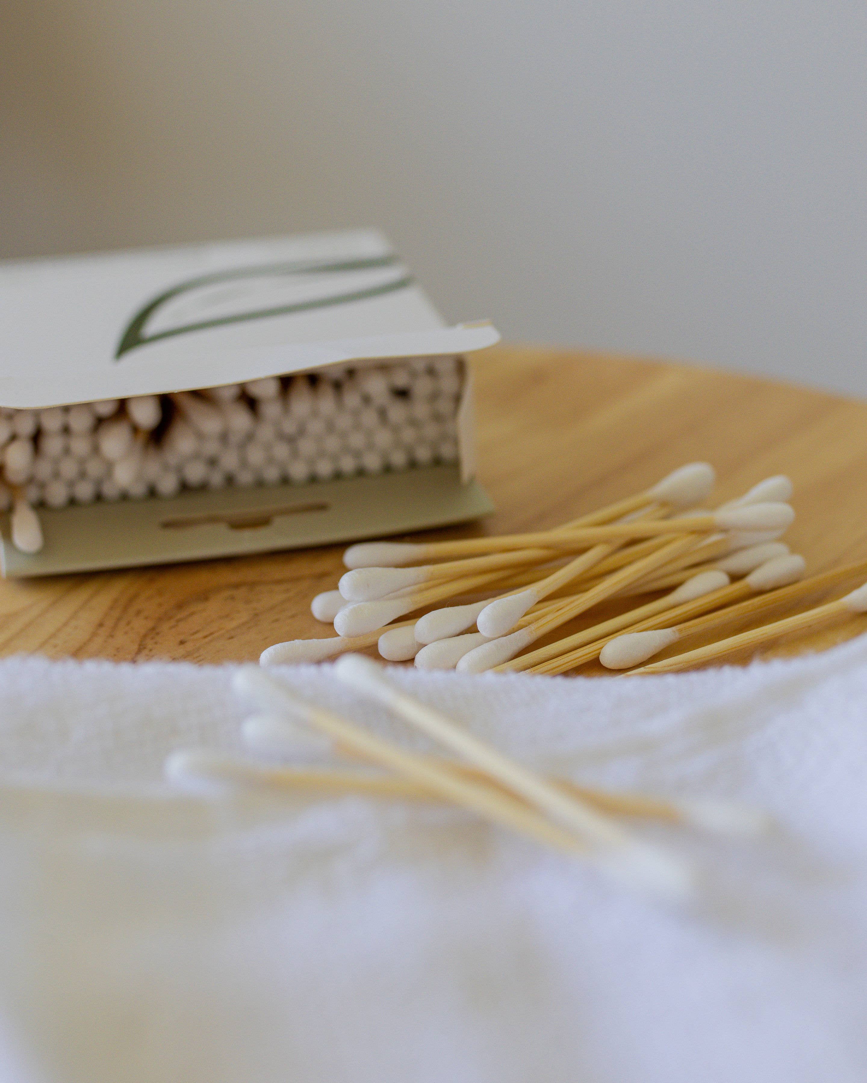 Ecovibes Australia - Wholesale Cotton Swab/Q-Tip - Bamboo Cotton Ear Swabs5