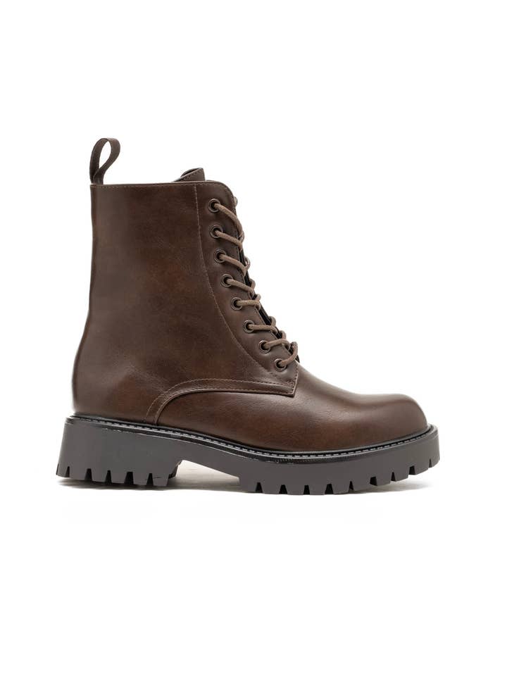 C'M PARIS - Wholesale Combat/Military Boots - Women's - Lace-Up Combat Boot with Lug Sole 92664