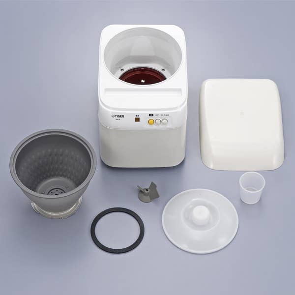 EMC - Wholesale Kitchen Appliance - TIGER Mochi Maker 10CUP (White)1