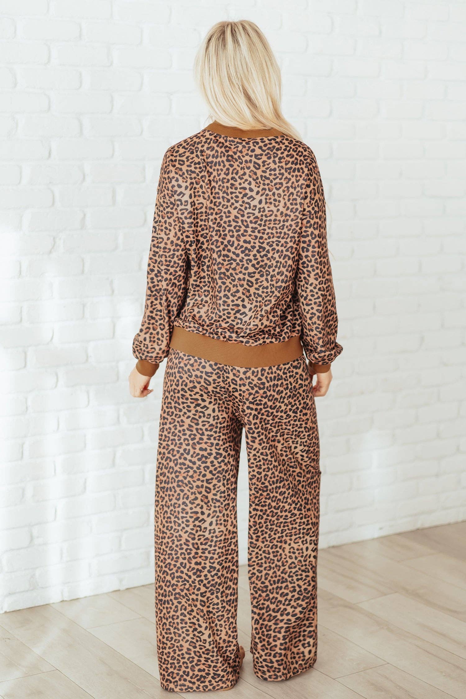 Khaki Leopard Bow Embroidered Pullover and Pants Set for wholesale on Faire1