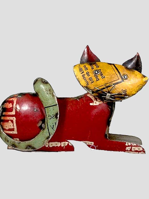 Cat Resting Recycled Metal Animals for wholesale by Everyday Artifact