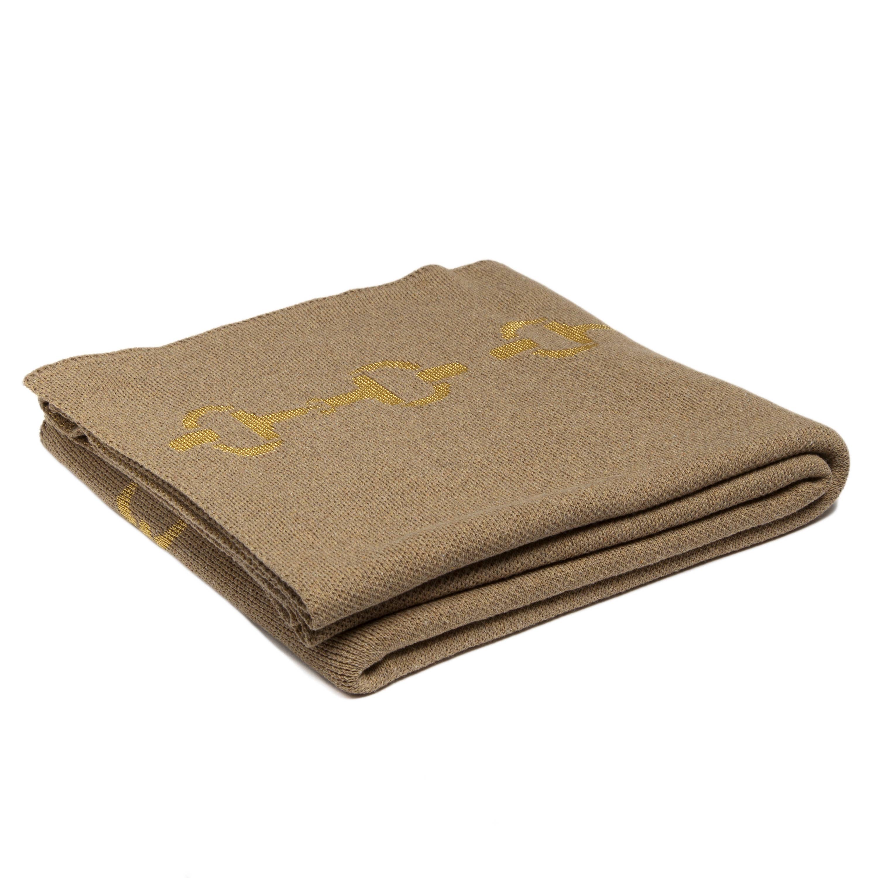 In2Green – wholesale Wrap – Women's – Cotton Sustainable Knit Wrap - Equestrian Metallic Bit0