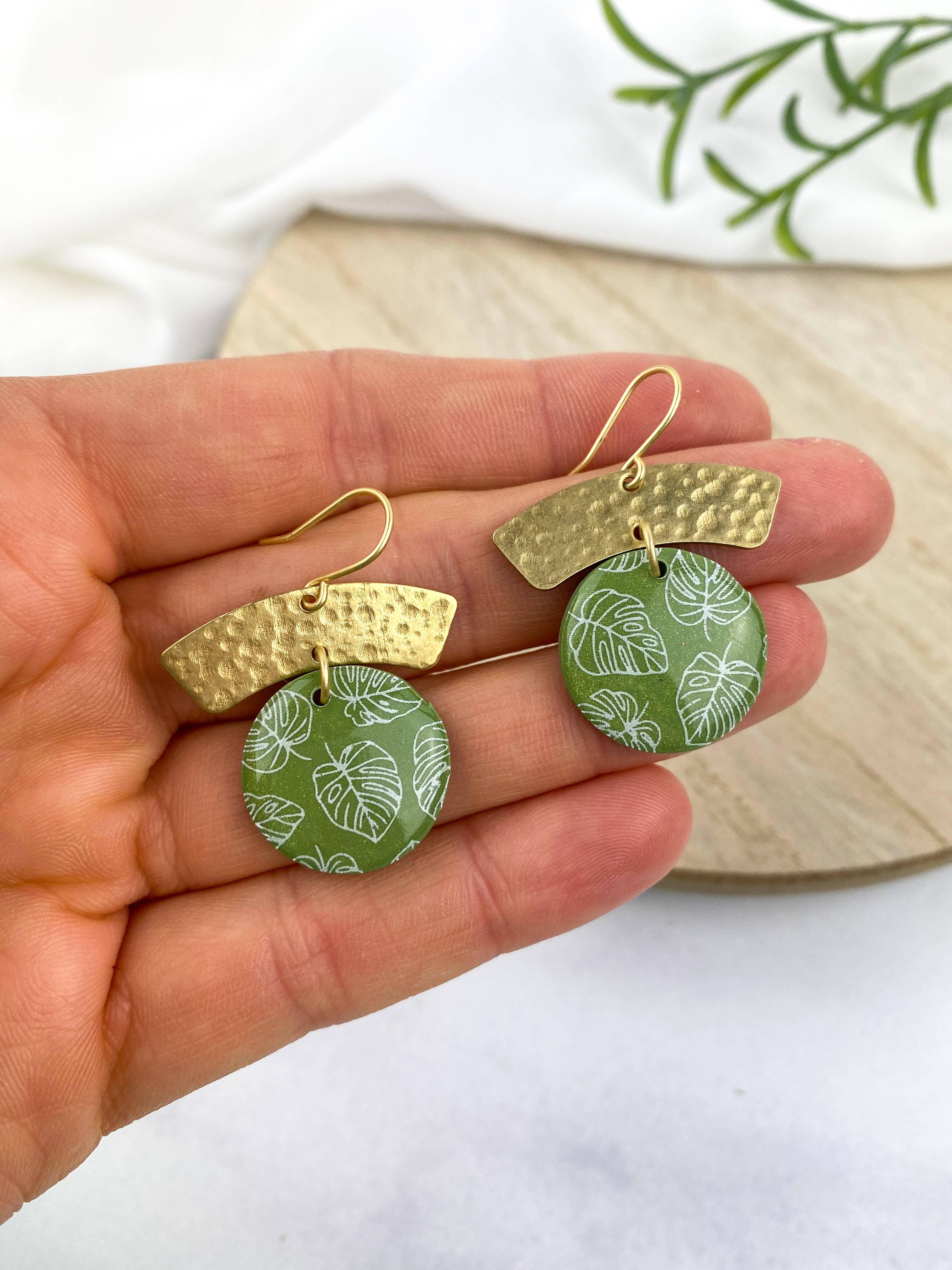 Light Shine - Wholesale Dangle Earrings - Monstera Leaf Dangle Earring | Green Spring Clay Drop |Plant23