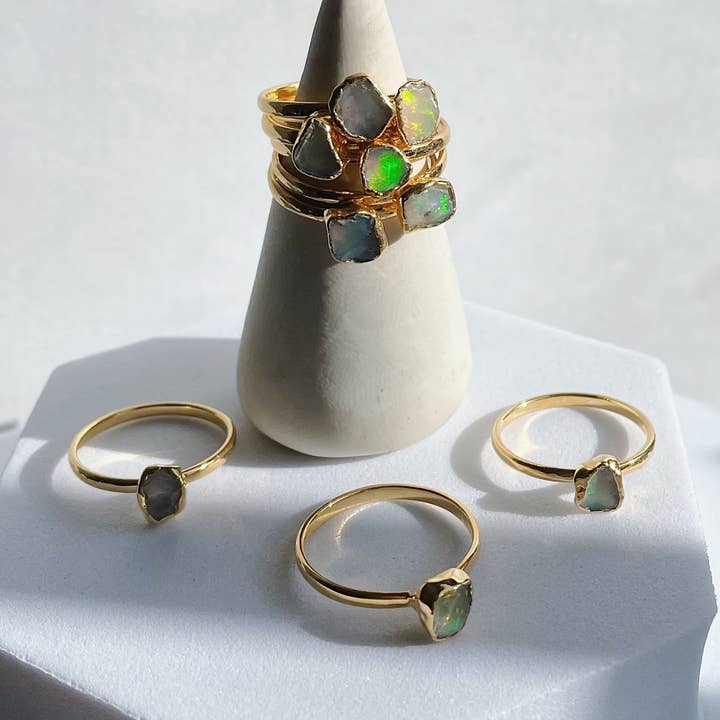 Anel de opala etíope ~ banhado a ouro 925 prata por atacado de GeoMetricGem