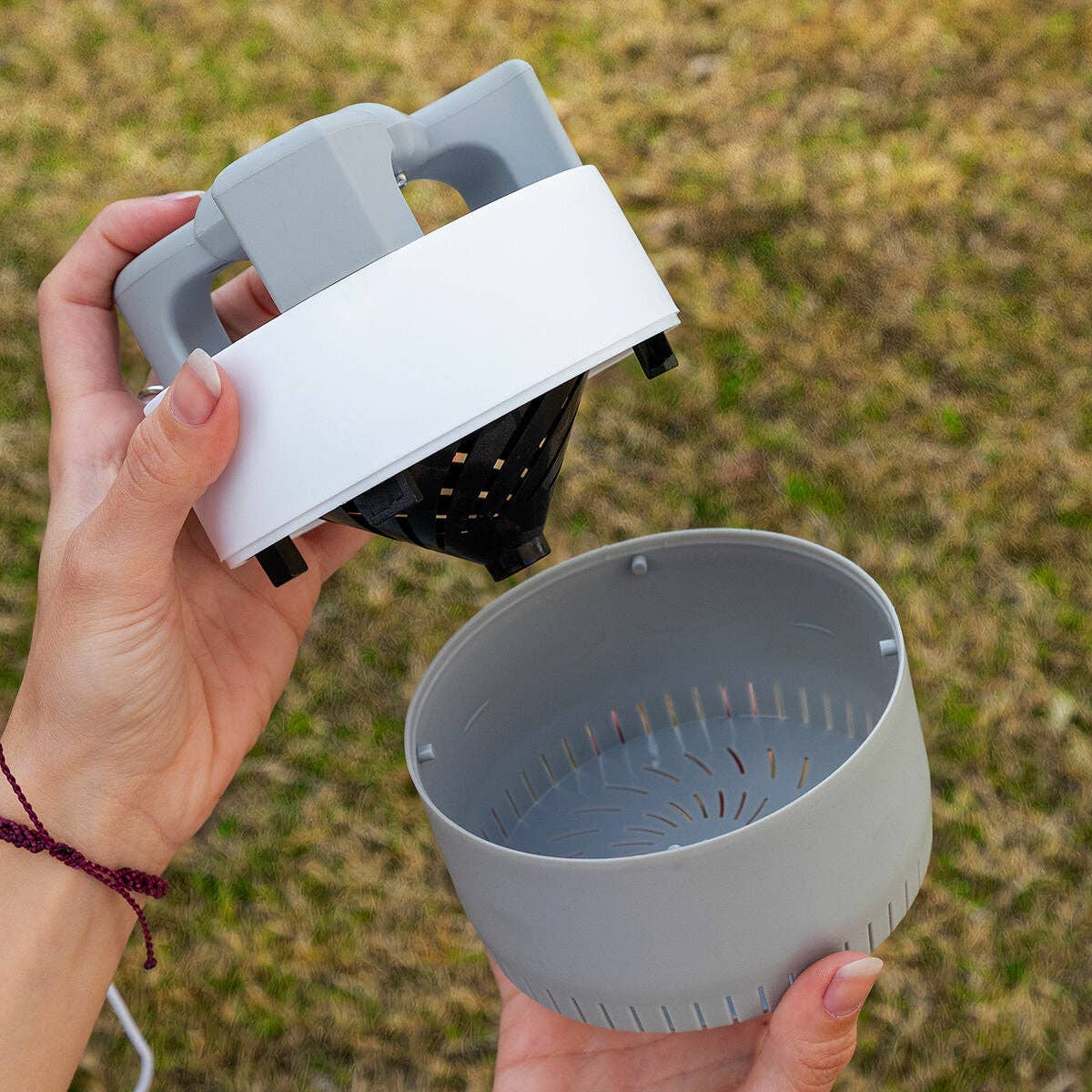 InnovaGoods – wholesale Insektsmedel – InnovaGoods KL Silen sugande mygglampa6