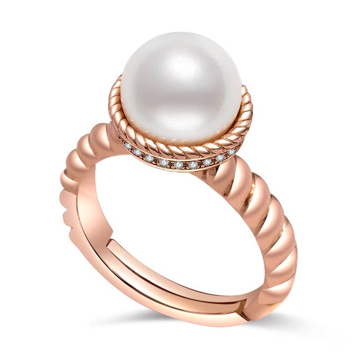 Asian Civilisations Museum Freshwater Pearl Ring WR00097 | New Yorker Collection for wholesale by PEARLY LUSTRE