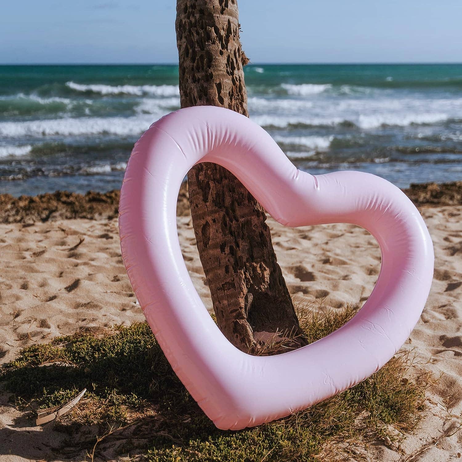 Garden Guru Lawn & Garden Tools - Wholesale Inflatables - LOTELI Heart Shaped Pool Float Light Pink5