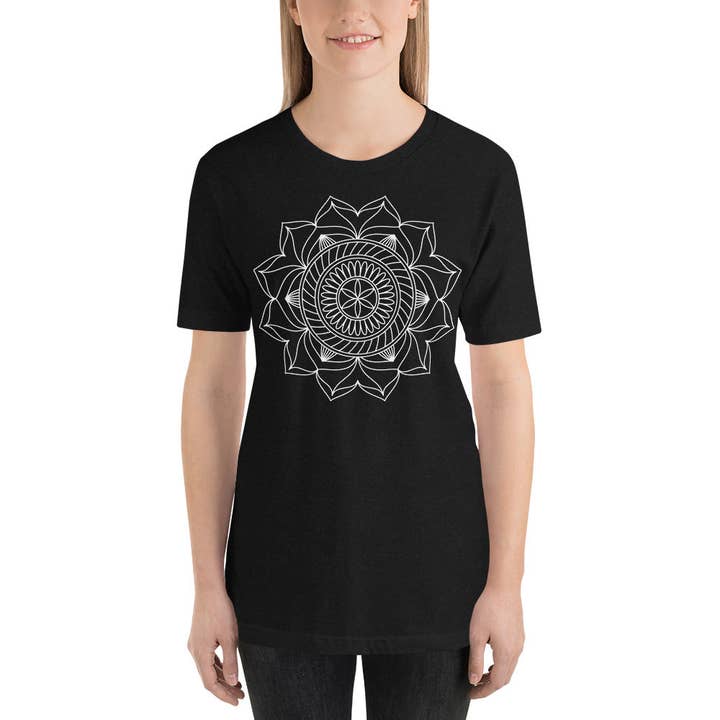T-shirt Mandala per la vendita all'ingrosso da parte di Souverista