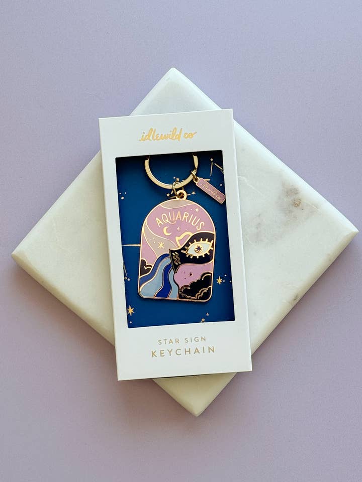 Aquarius Zodiac emaille sleutelhanger voor wholesale door Idlewild Co.