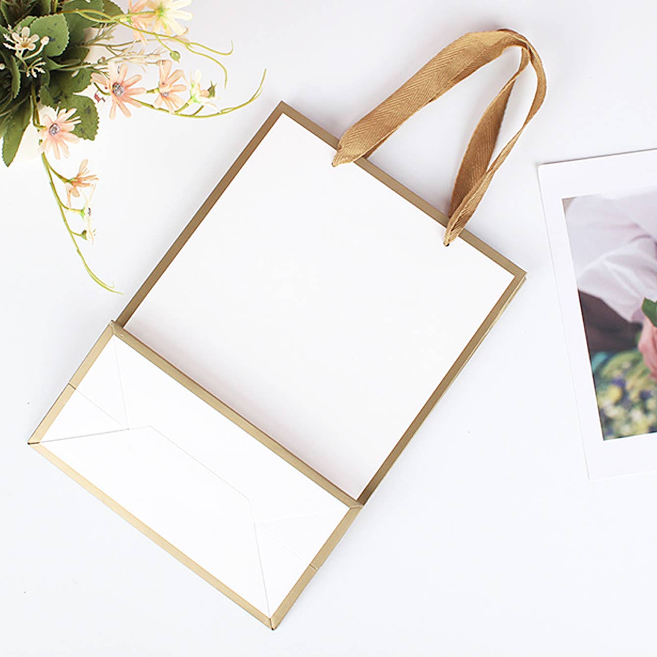 ByHome - Wholesale Gift Bag - White with Gold Border Paper Gift Bag w/ free tissue4