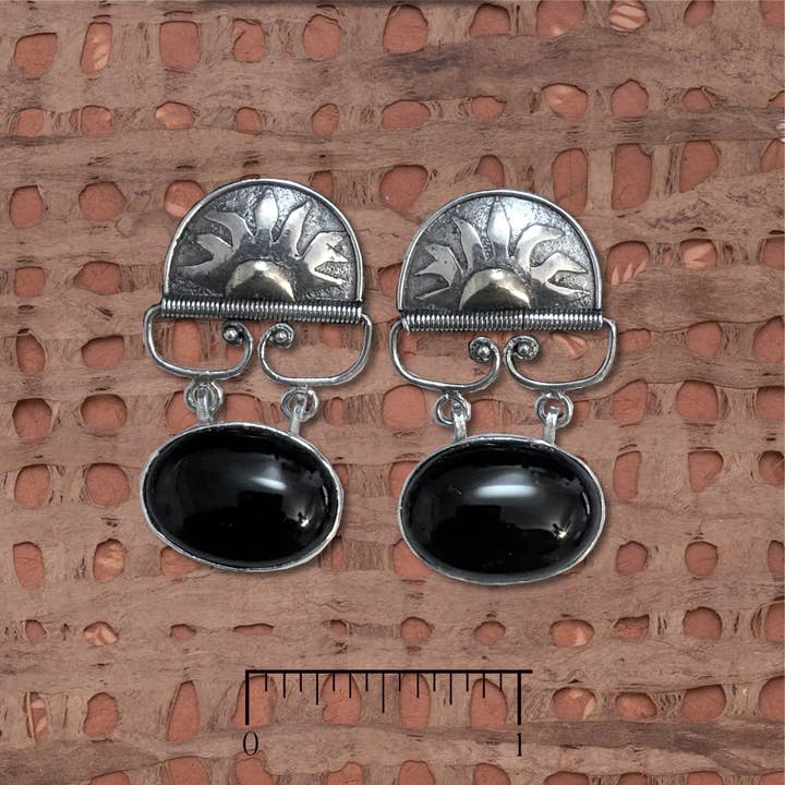 Sol sorte onyx post sterling sølv øreringe for engroshandel hos Tidepool