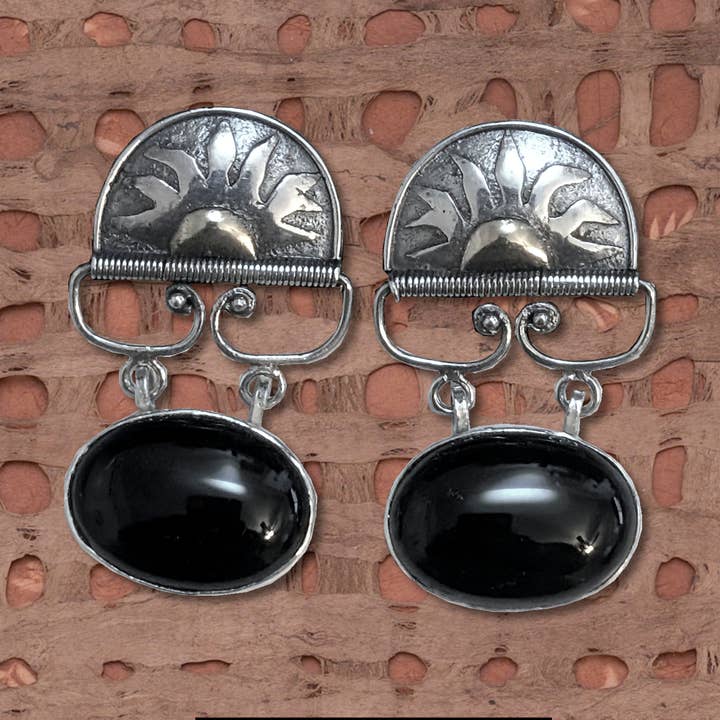 Brincos de prata esterlina com ónix preto em forma de sol por atacado de Tidepool