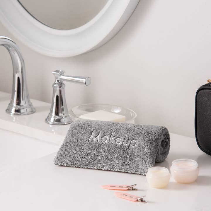 Arkwright Home - Wholesale Makeup Remover - Coral Fleece Makeup Removal Towels (3-Pack)7