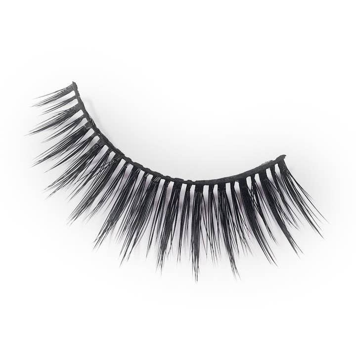 Faux cils Katie 3D en faux vison pour la vente par ARTIST APPROVED