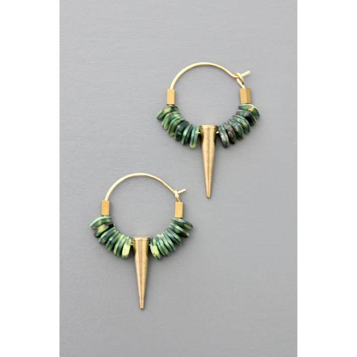 David Aubrey Jewelry - Wholesale Hoop Earrings - FERE05 Small green glass and spike hoop earrings