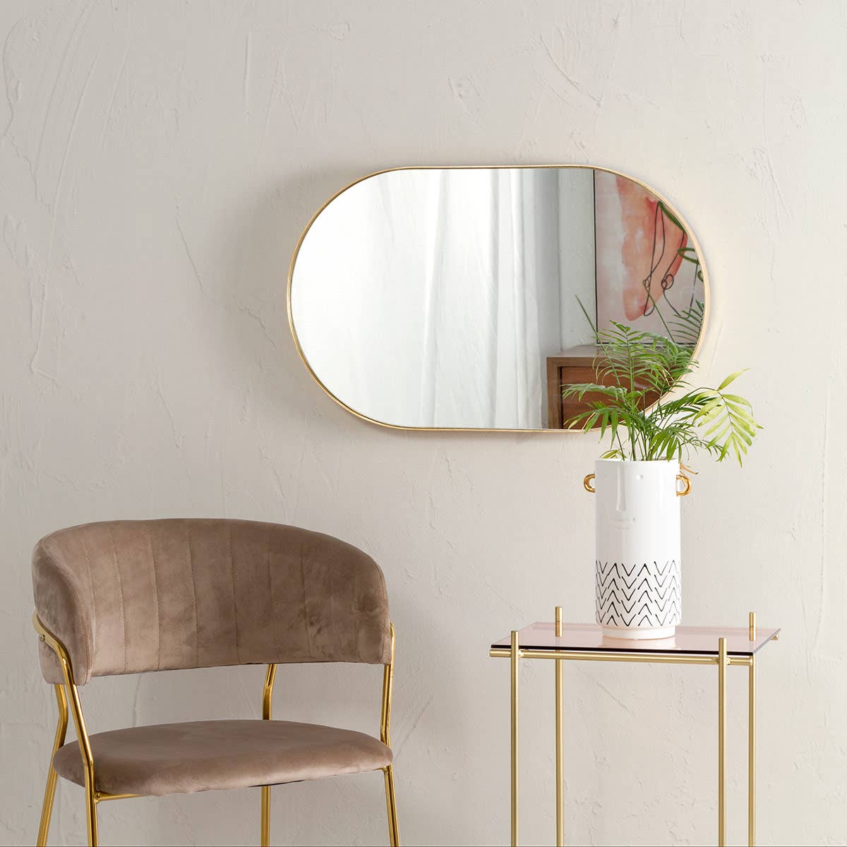 Gdeco - Wholesale Wall Mirror - Golden Oval Mirror. 44X72Cm3
