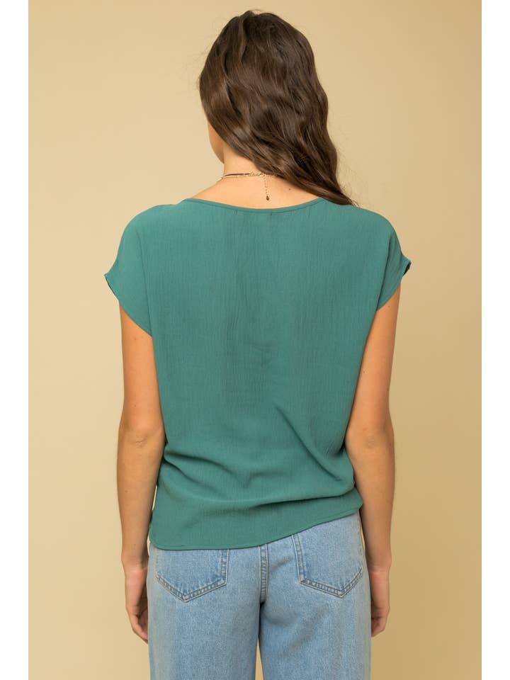 GILLI - Wholesale Blouse - Women's - SOLID WOVEN TEE WITH FRONT KNOT DETAIL45