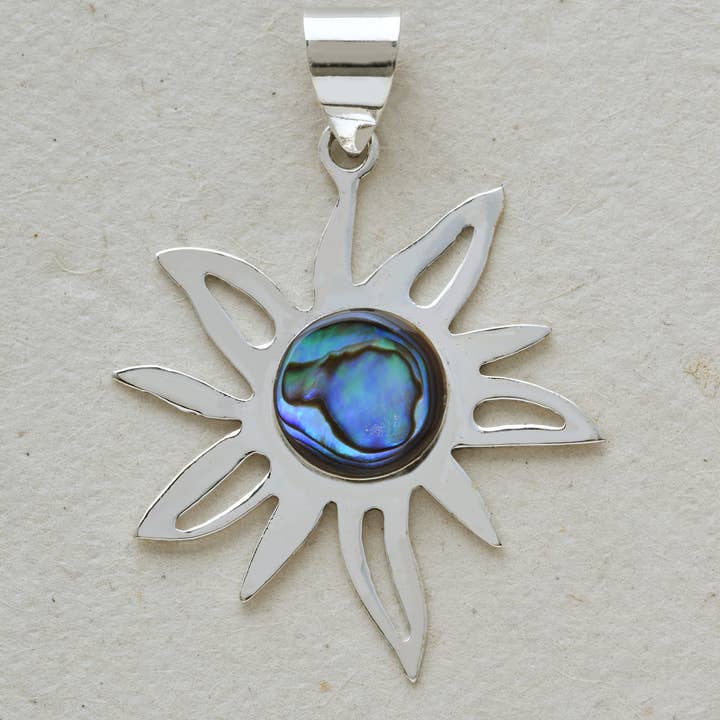 Pendentif Soleil pour la vente par LEEBA