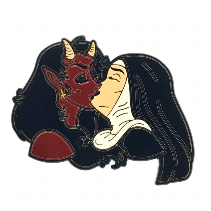 Broche en émail Devilicious pour la vente par Geeky And Kinky