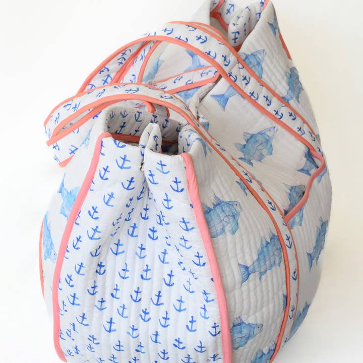 Sara Fitz - Wholesale Tote Bag - Women's - Expandable Tote, Blue Fish2