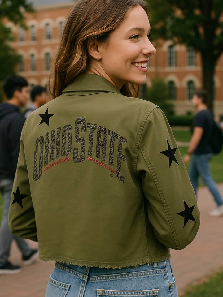 Veste-chemise noire et vert armée Ohio State Curve pour la vente par Moving Forward Designs