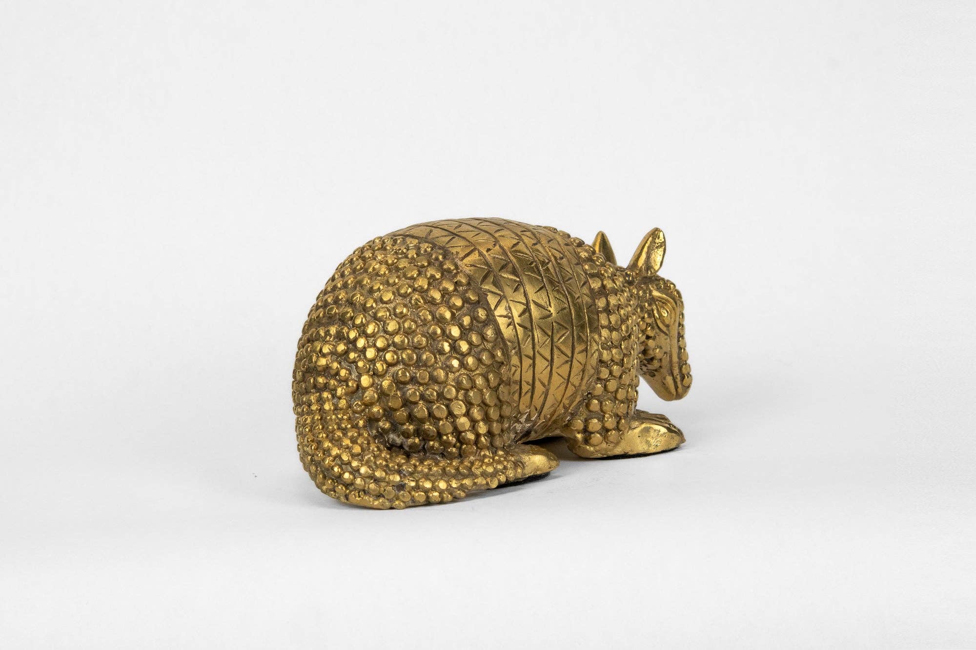 PRIZE - Wholesale Sculpture - Armadillo Sculpture in Brass3