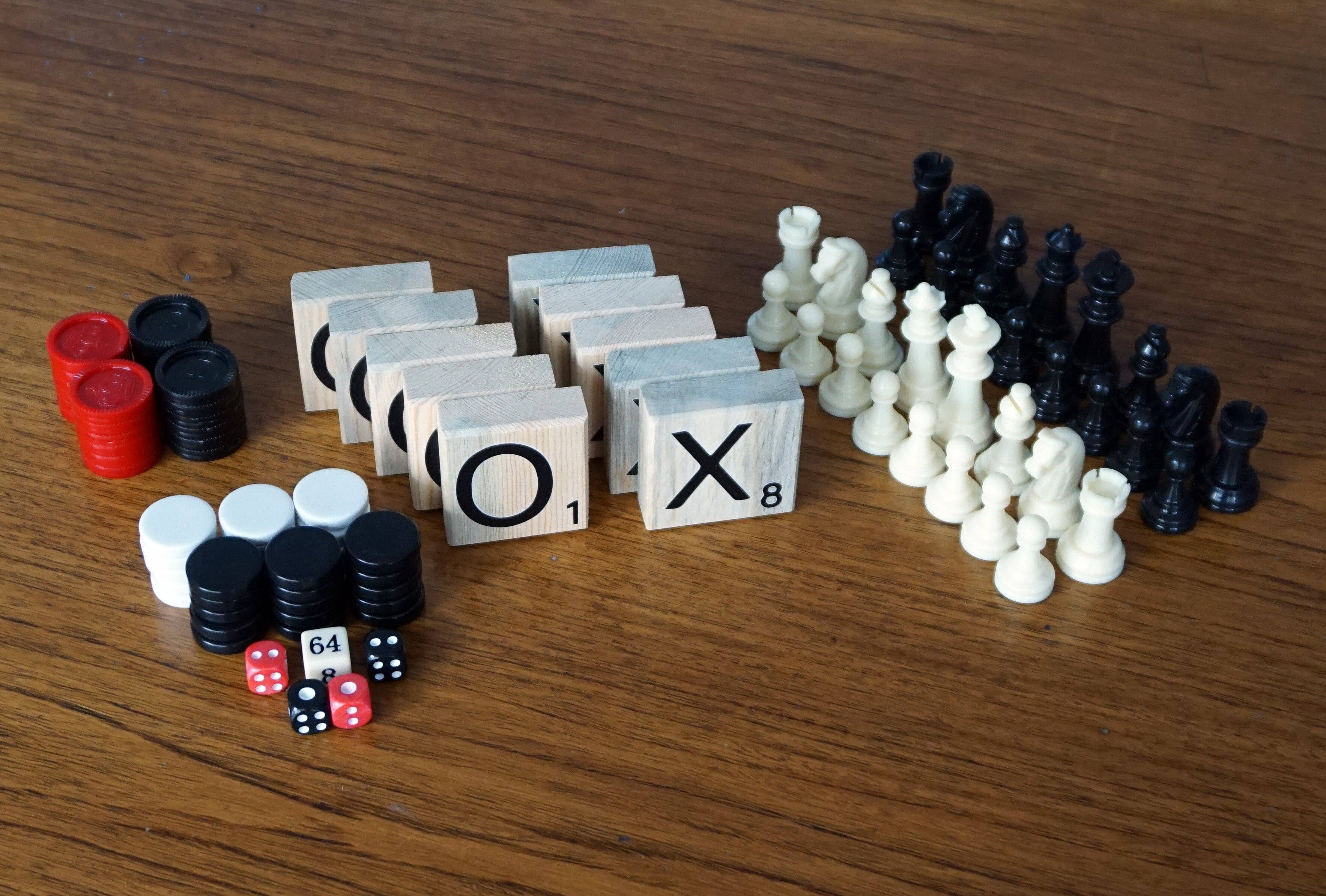 Winding Hills Designs - Wholesale Board Game - Set of 4 Magnetic Games - Coastal Beach1