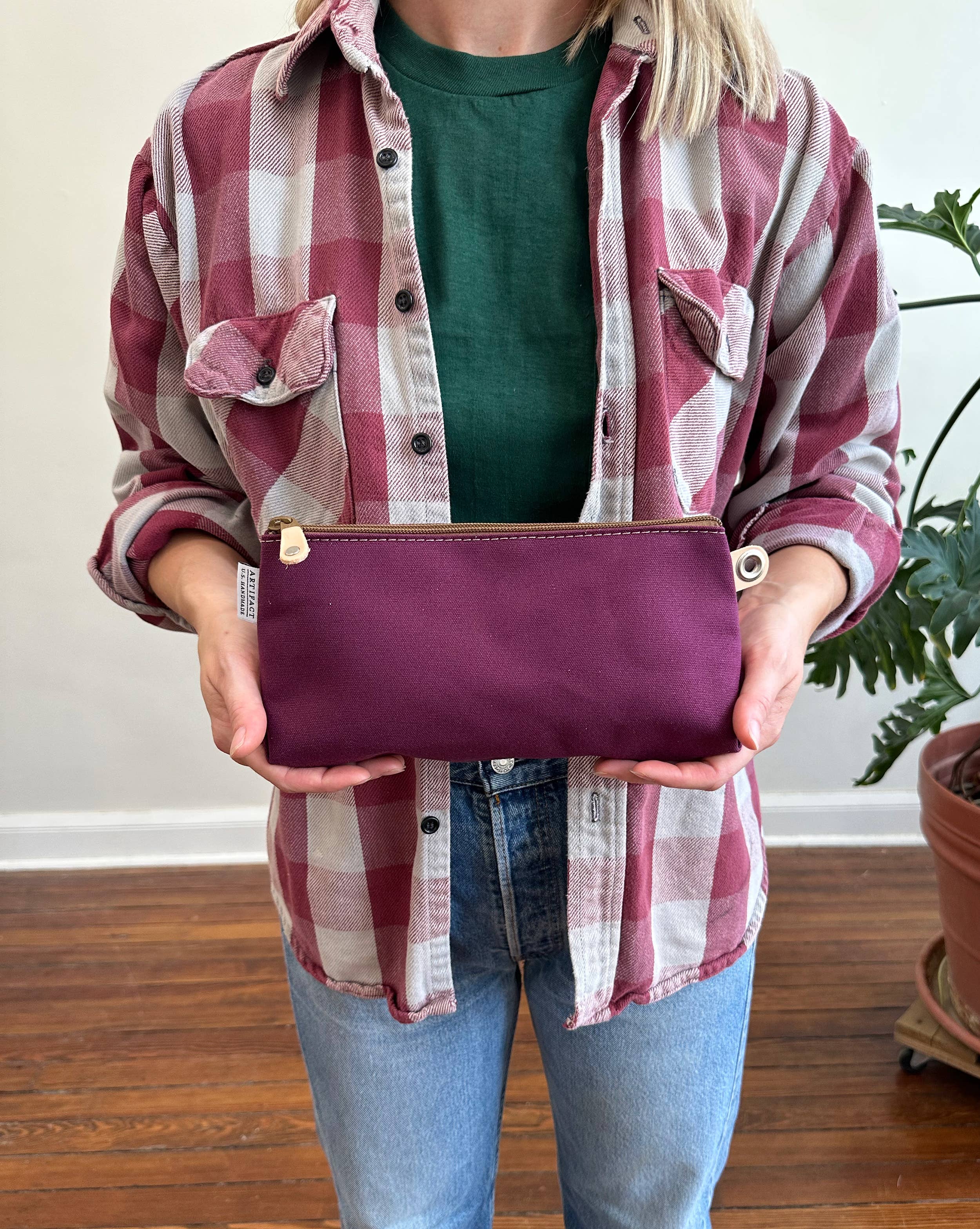 ARTIFACT - Wholesale Knitting/Crochet Supplies - Knitting & Crochet Zip Pouch1