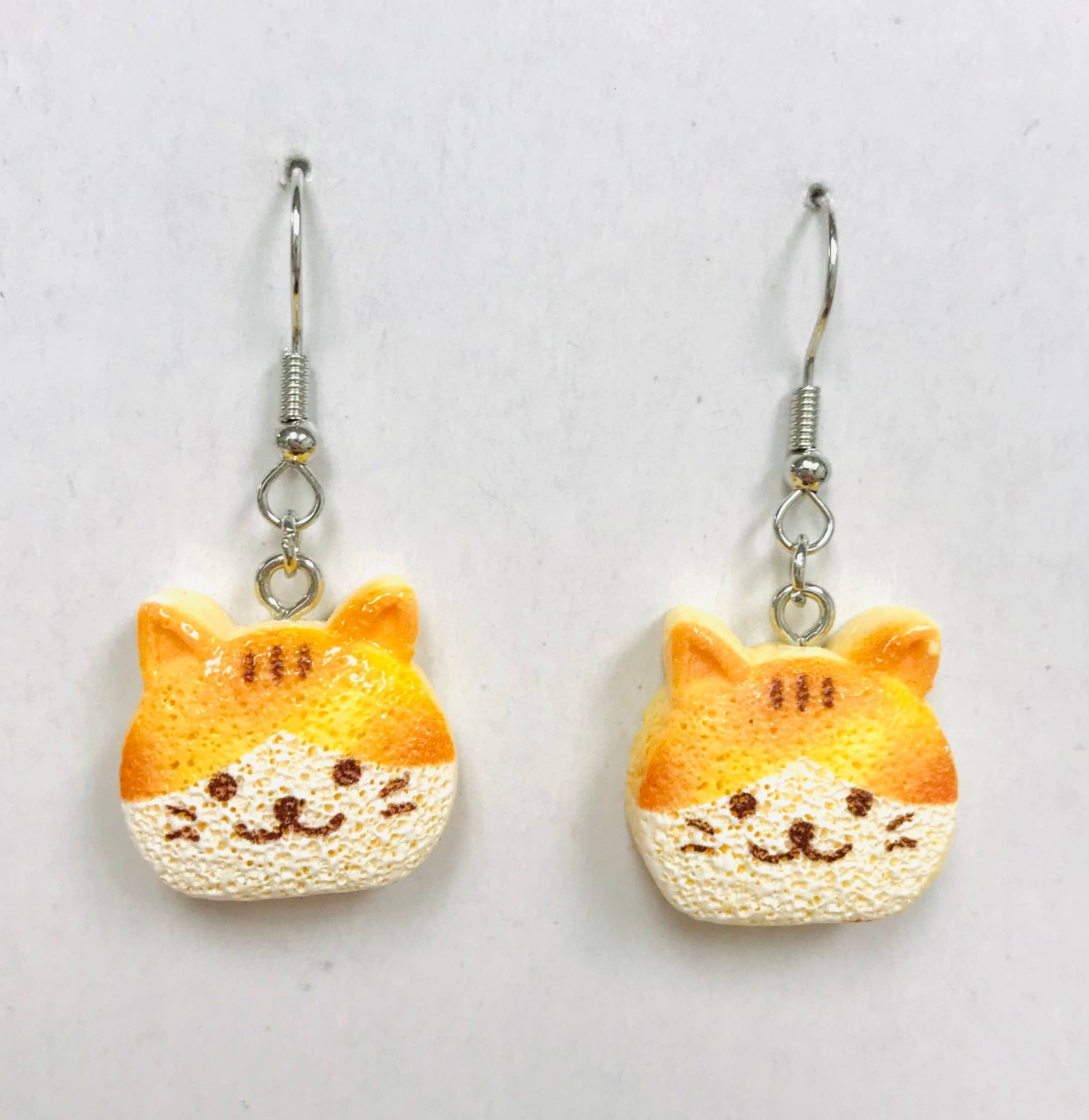 SimpleNGreat - Wholesale Dangle earrings - Cat Cookie Biscuit Earrings food desert snack