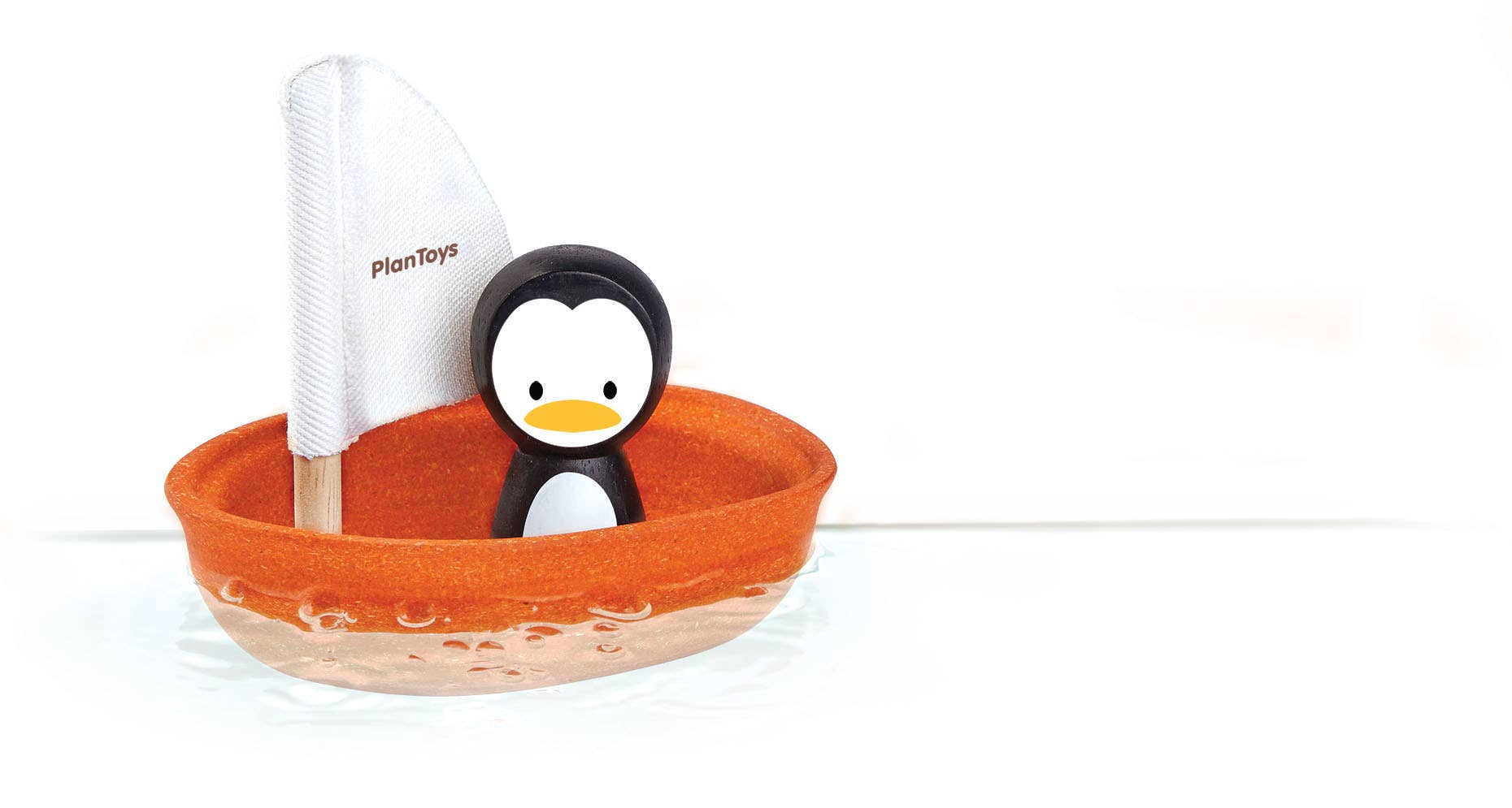 Little Concepts Distribution Ltd – wholesale Bath toy – Baby – Sailing Boat Penguin Wooden Bath Toy PlanToys3